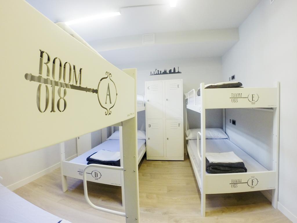 バルセロナ ルーム 018Bcnホステル 部屋 写真