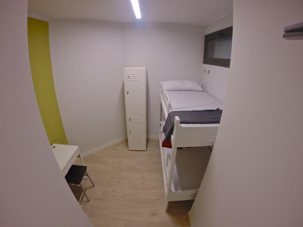 バルセロナ ルーム 018Bcnホステル 部屋 写真